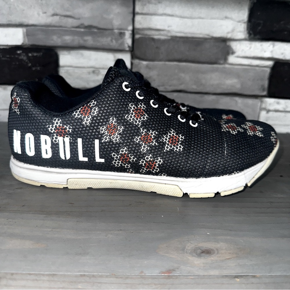 Hard To Find NOBULL Floral Trainers Size 8.5 Women’s Sneakers Streetwear Tennies
